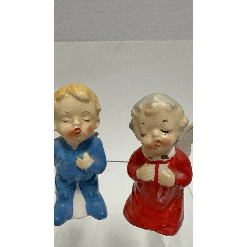 VTG Japan Kissing Baby Angel ‎ & Boy S & P Shaker w/ Orig Stickers Figurine